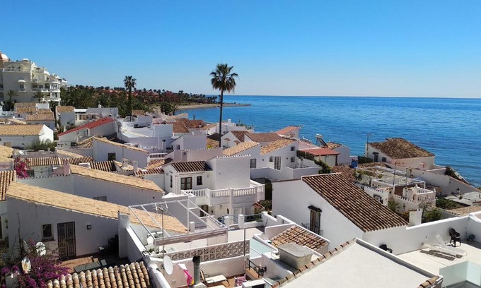 Nueva Milla de Oro Apartamento | Casa Cachita-En 1ª línea de playa