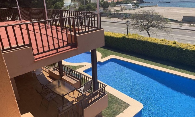 Calabardina Villa | Casa calabardina Casa de playa de lujo con piscina privada, terraza y Wi-Fi