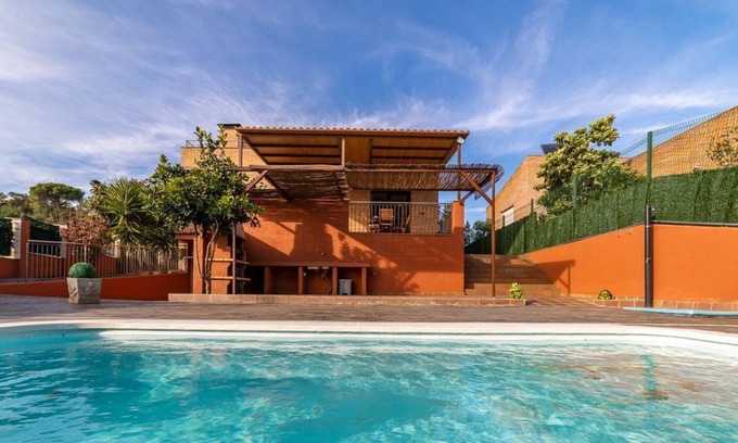 Palafolls Casa | CASA CAMÍ DEL CASTELL, CERCA DE LA NATURALEZA, PISCINA PRIVADA Y ZONA DE JUEGOS