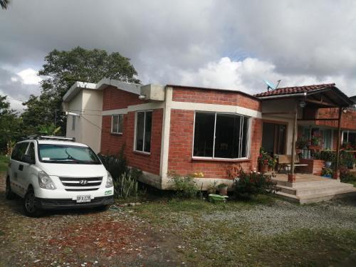 Circasia Casa | Casa Campestre La Quinfalia