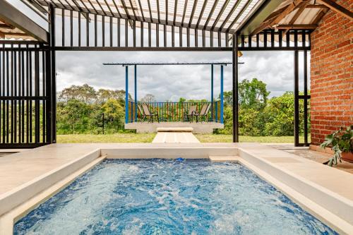 El Meson Chalet De Esquí | Casa Campestre San Cristóbal cerca al Parque del Café