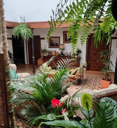 Villatobas Casa | Casa Capricho del Destino