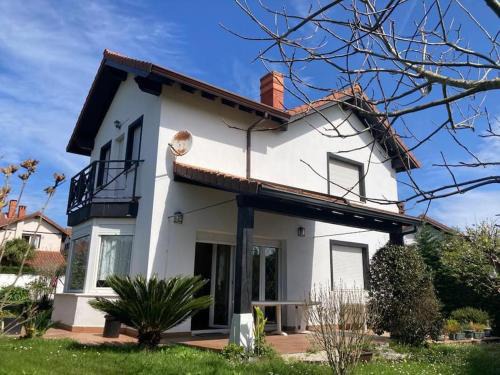 Ribamontán al Monte Casa | Casa Caralveluna