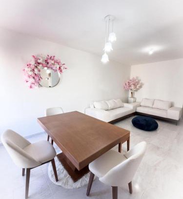 La Paz Casa | Casa Cerezo