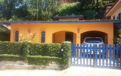 Pereque Casa | Casa Charmosa Ilhabela 3 quartos 3 banheiros