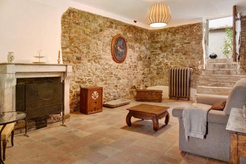 Tortona Casa | Casa Cigana