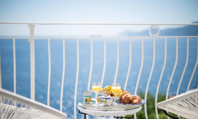 Praiano Casa | Casa Clara - Modern House With Breathtaking Views of Capri and Positano
