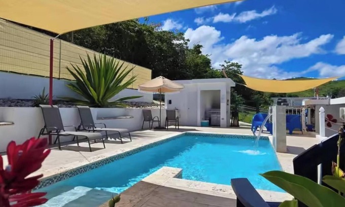 Hucares Casa | Casa Colora - Estancia privada - Piscina de agua salada