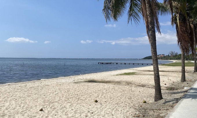 Araruama Casa | Casa com 3 Quartos em Condominio com Acesso Privativo Para a Lagoa