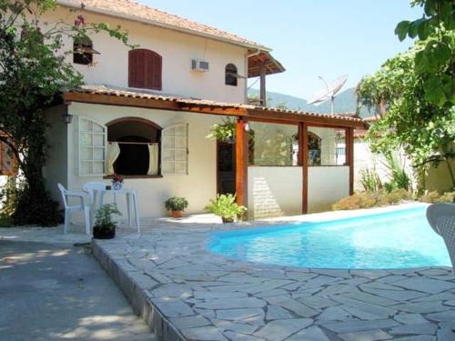 Barra Velha Casa | Casa com 6 Suites, piscina e estacionamento