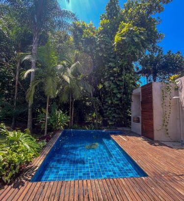 Itaquanduba Casa | Casa com cachoeira e praia a 50m no Engenho d’Água