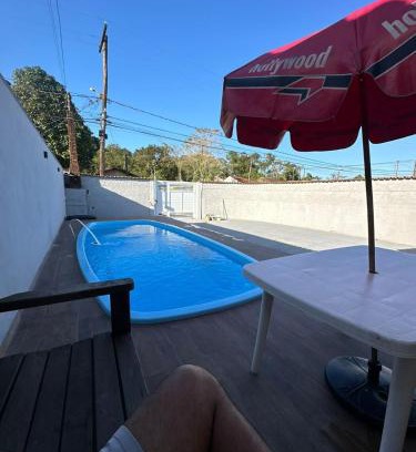 Santa Terezinha Casa | Casa com piscina em Itanhaem perto da praia