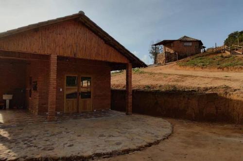 Baependi Casa | Casa com Varanda na Natureza