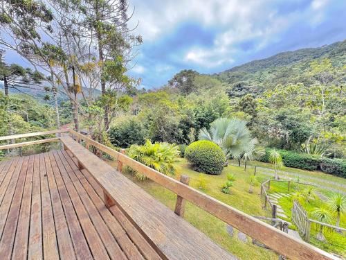 Mury Casa | Casa com vista para as montanhas