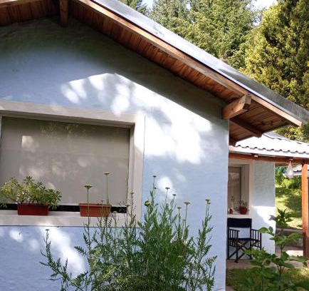 San Carlos de Bariloche Casa | Casa con Jardin en Circuito Chico