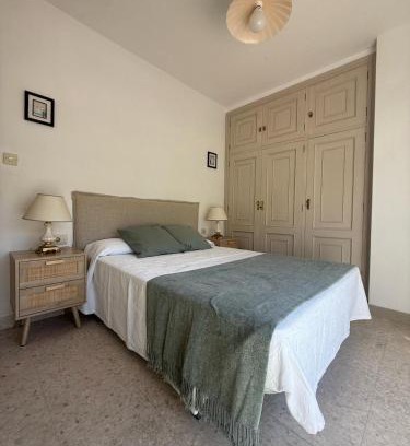 Raxo Apartamento | Casa con jardín y bajada al mar en Raxó