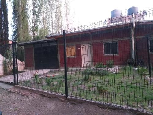 Luján de Cuyo Casa | Casa con pileta Pedriel I