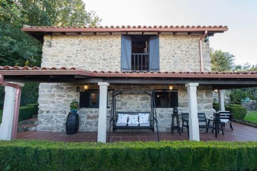 Panton Casa | Casa con Piscina *Ribeira Sacra*