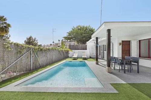 Vallpineda Casa | Casa con piscina privada en Sitges