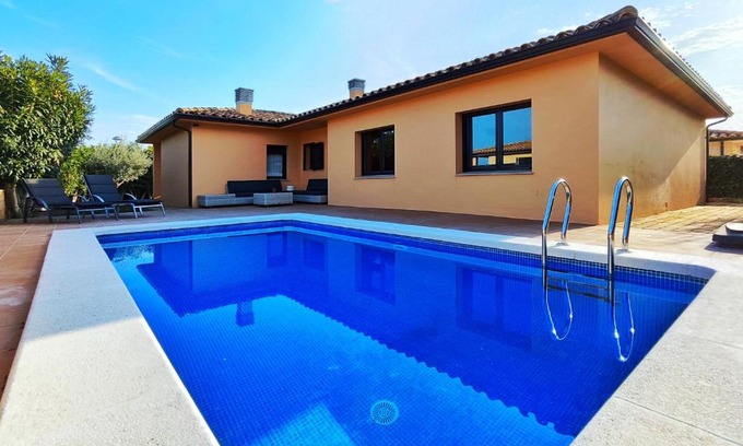 Torroella de Montgri Casa | Casa con piscina en L'Estartit