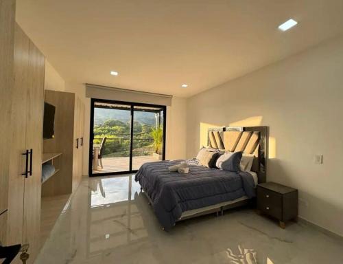 Dosquebradas Apartamento | Casa con Terraza y Vista Espectacular a la Naturaleza