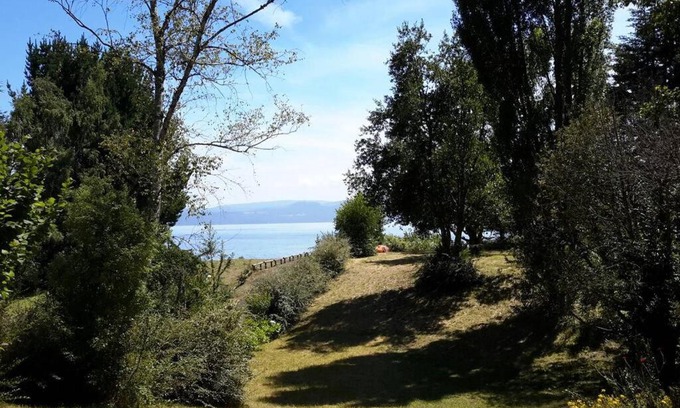 Villarrica Casa | Casa con vista al lago y playa privada