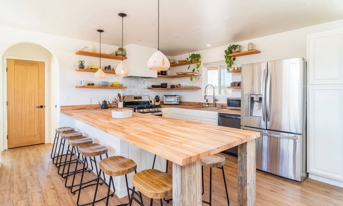 Landers Casa | CASA COPAL: Desert escape on 2.5 acres w/ hot tub near Joshua Tree National Park