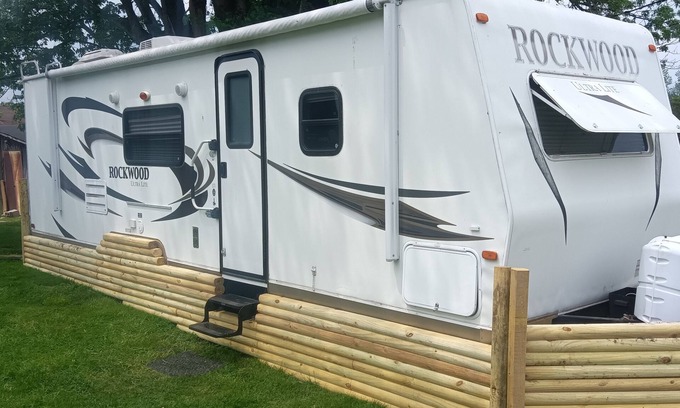 Pikeville Casa | Casa Coqui Camper, with WiFi, & AC, 3 miles from Falls Creek Falls State Park