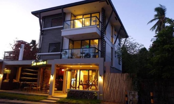 Coron Town Proper Hotel | Casa Coron Hotel