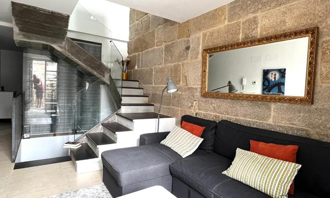 Centro histórico de Pontevedra Casa | Casa Cousiño Zona Monumental