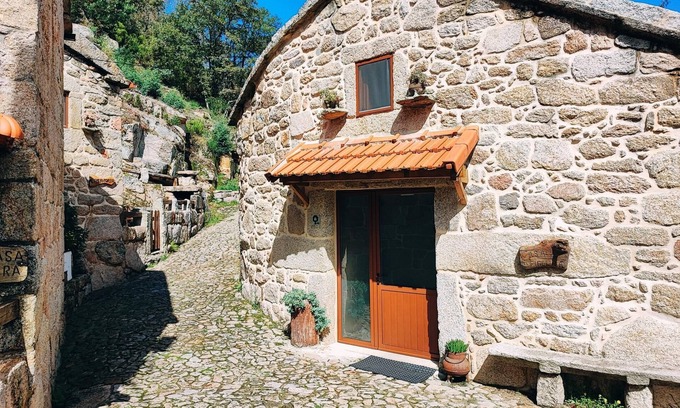 Melgaco Cabaña | Casa da Figueira | | Aldeia de Pontes | Parque Nacional Peneda Gerês