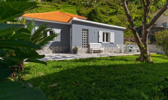Faial Casa | Casa da Hortência do Faial
