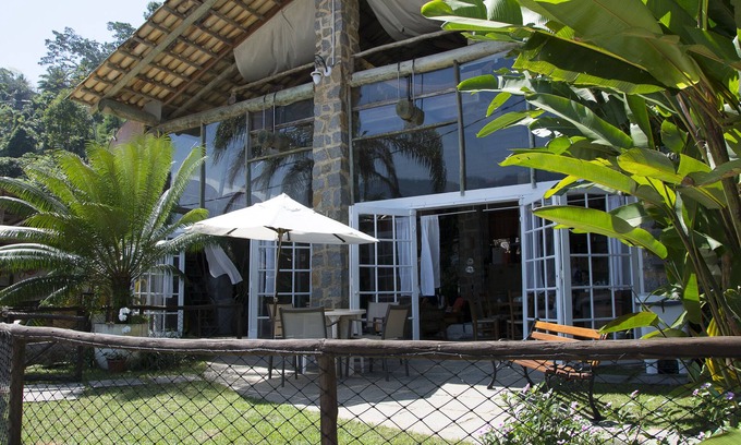 Paraty Casa | Casa da Ilha, by the sea / boat and services