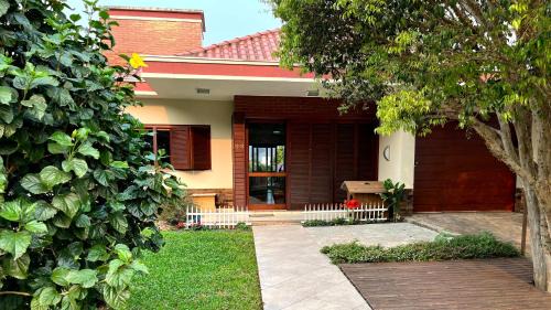 Rolante Casa | Casa da jabuticabeira centro de Rolante