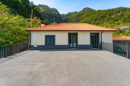 Faial Casa | Casa da Quebrada