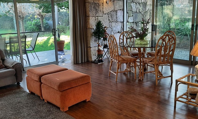Nossa Senhora do Amparo Otro | Casa da Ribeirinha - Quinta da Capela con piscina