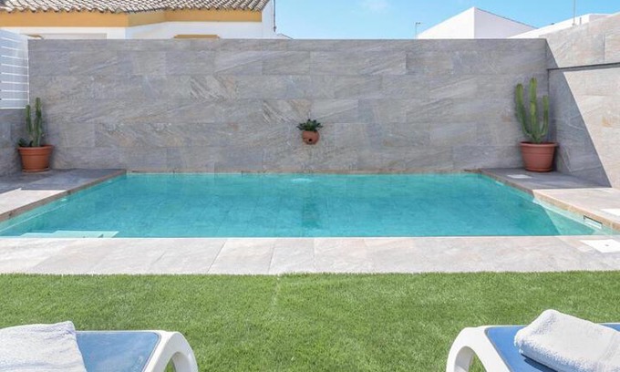 Conil de la Frontera Hotel | Casa Dalia con piscina privada