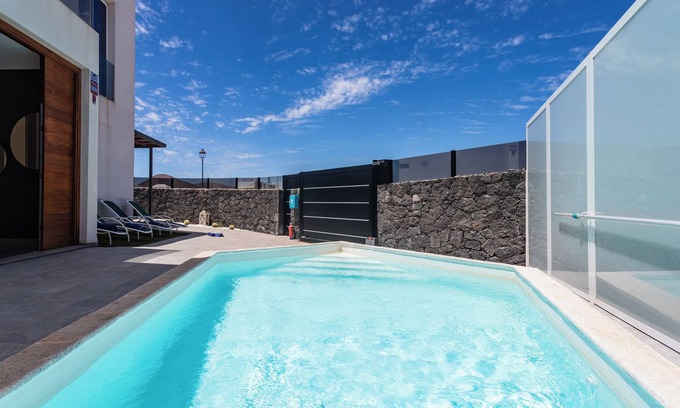 Tahiche Casa | casa daniela lanzarote piscina climatizada y wifi