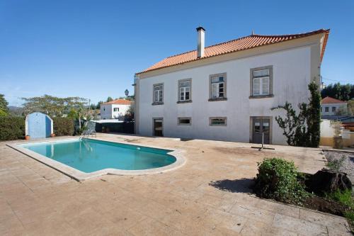 Castanheira de Pera Casa | Casa das Camélias Tortas