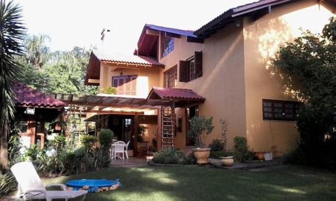 Universitario Casa | Casa das Palmeiras + Quiosque