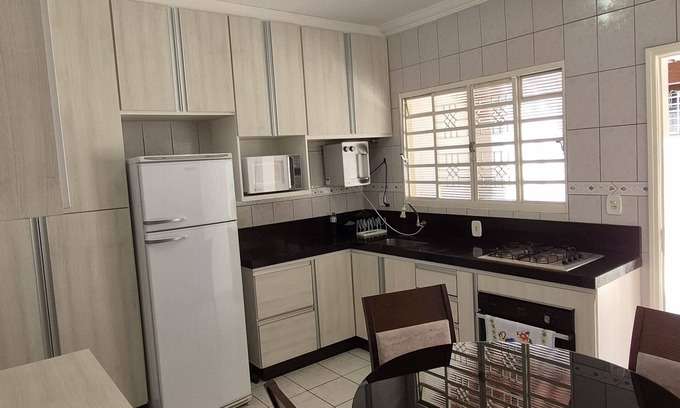 Jardim Campos Elisios Casa | Casa de Hospedagem para até 10 pessoas em Campinas/SP
