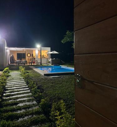 San Vicente de Cañete Casa | Casa de campo en Condominio
