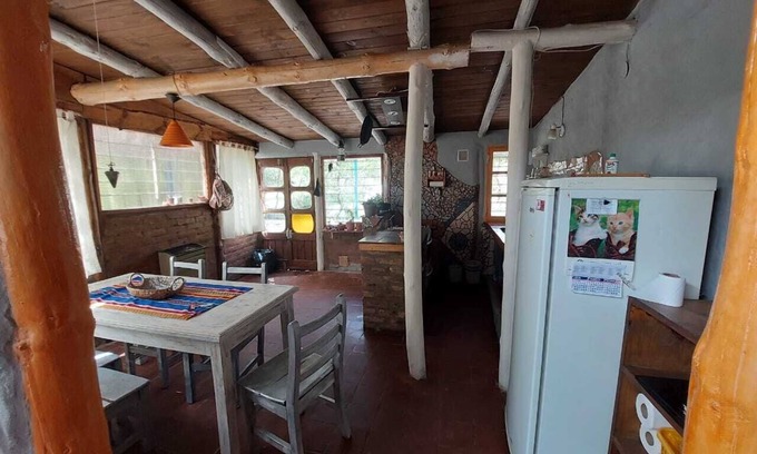 Bajada del Agrio Cabaña | Casa de Campo Los Cerezos. Para descansar junto al río y la naturaleza.
