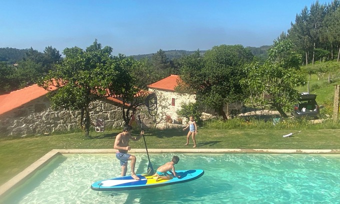 Cossourado Otro | Casa de Campo em localidade muito tranquila