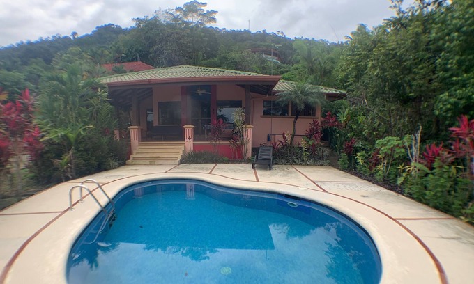 Dominicalito Casa | Casa De Cinema: Villa con piscina con vista al Océano Pacífico