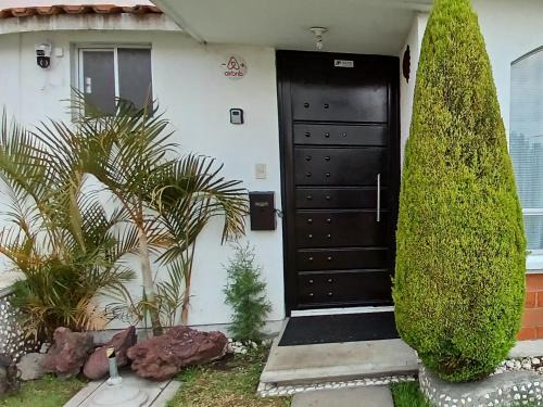 Toluca Casa | Casa de descanso en privada, jardín, alexa,asador, mascota, facturamos