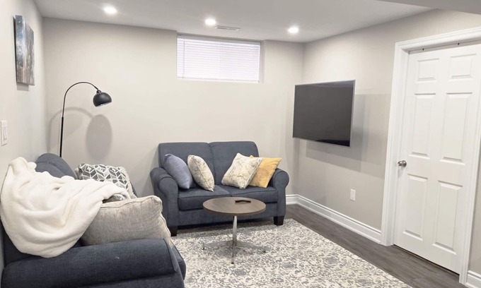 Doon South Casa | Casa De Kiwi - Family ready with King Bed and Queen Bed close to Conestoga, Golf