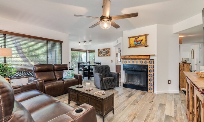 Tucson Condominio | Casa de la Paloma - Peaceful Golf Course Luxury Retreat