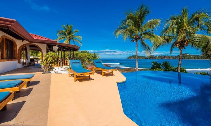 Playa Flamingo Casa | Casa De La Playa- Beachfront Home At Flamingo
