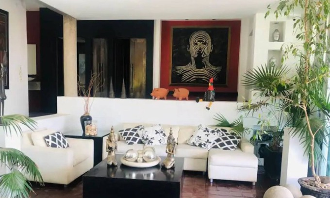 Riberas del Pilar Casa | Casa De Los Artistas